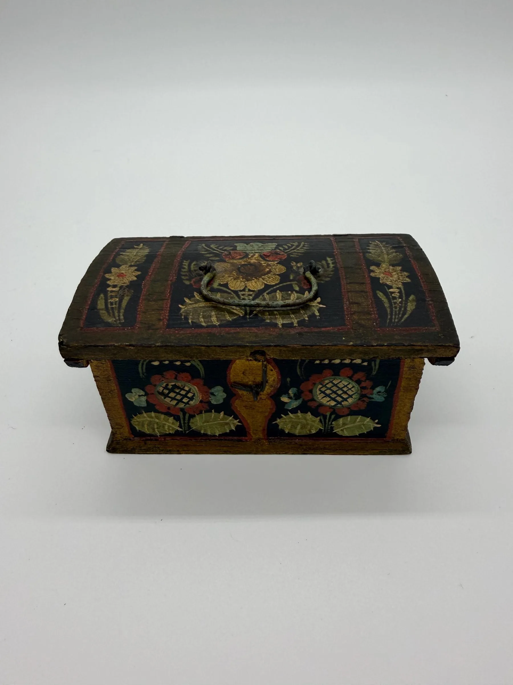 Rare Antique Miniature Norwegian Hand-Painted Rosemaling Trinket Box Chest
