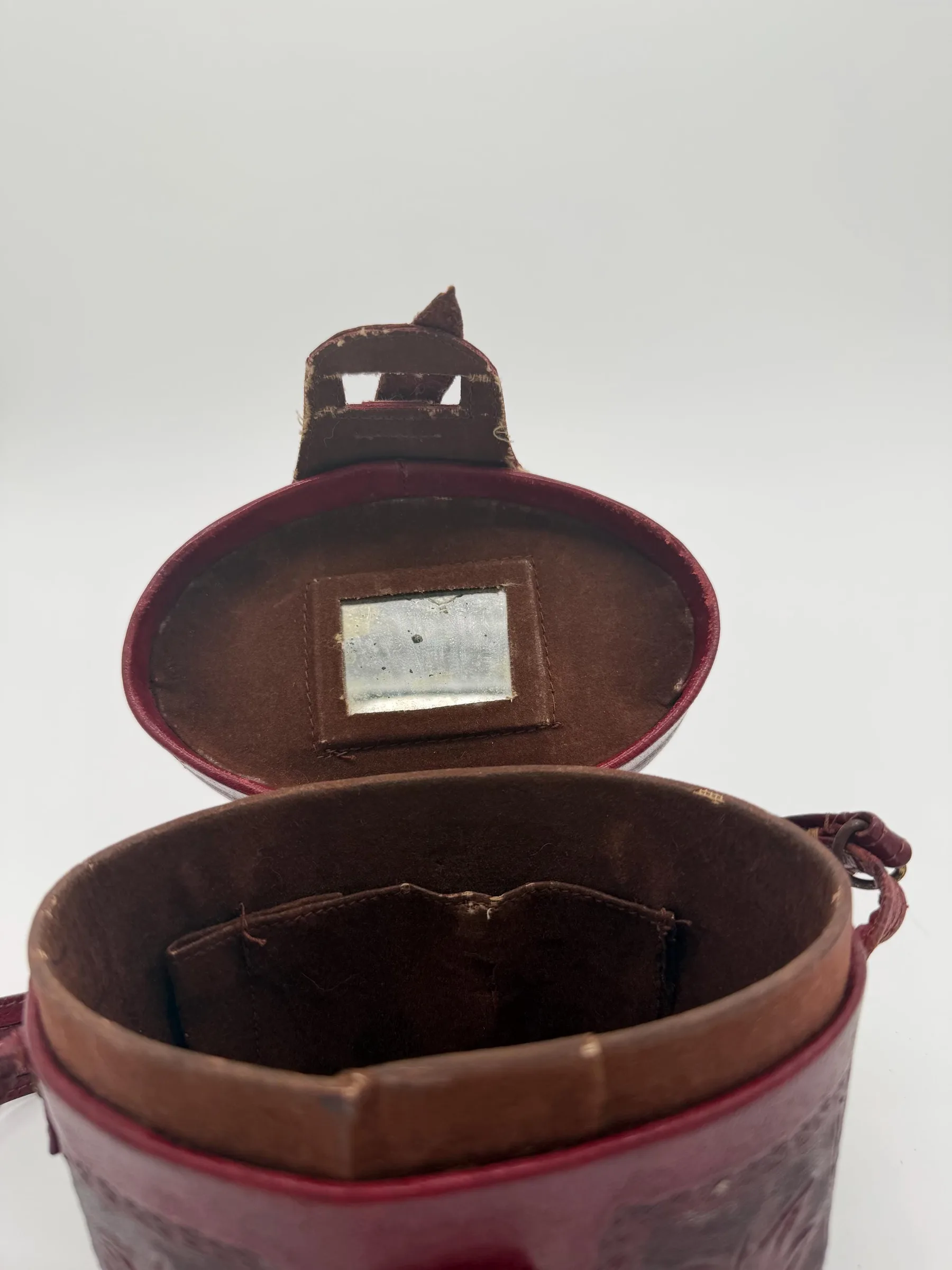 Vintage 1940s–1950s Mexican Tooled Leather Souvenir Purse